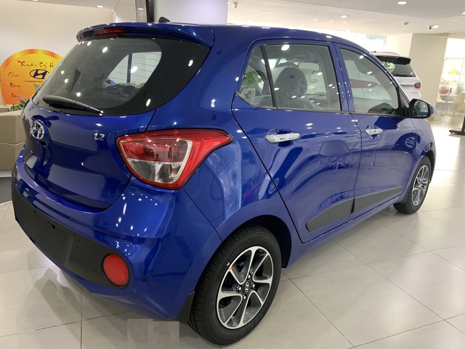 i10 số tự động