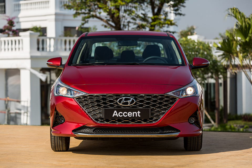 đầu xe Accent 2021