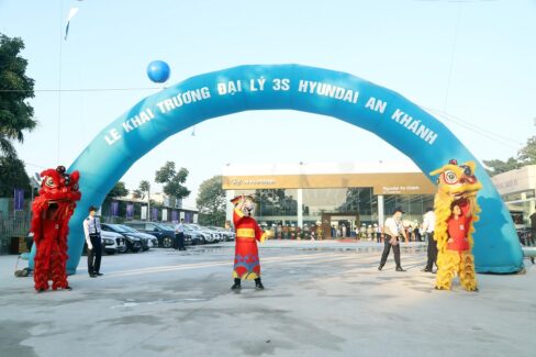 Khai trương Hyundai Điện Biên