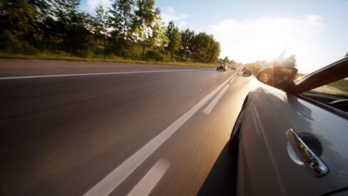 ds image car on highway large format 9189 1